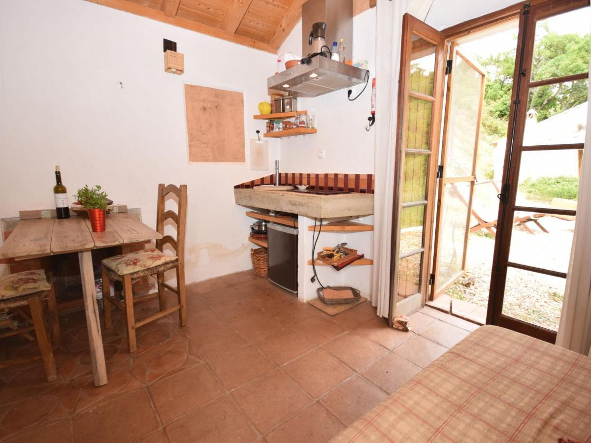 Quiet And Cottage In The Estate Casas Da Cerca Troviscais Εξωτερικό φωτογραφία