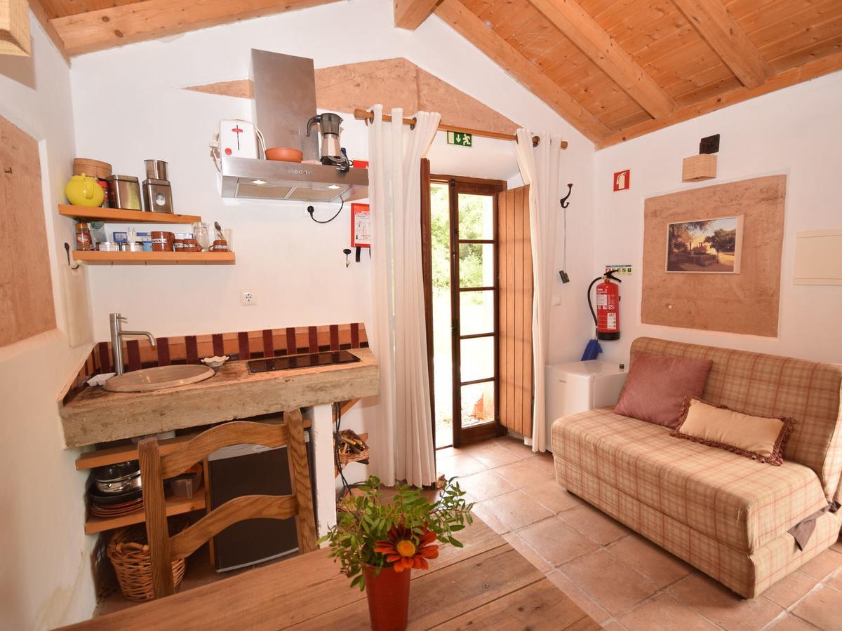 Quiet And Cottage In The Estate Casas Da Cerca Troviscais Εξωτερικό φωτογραφία